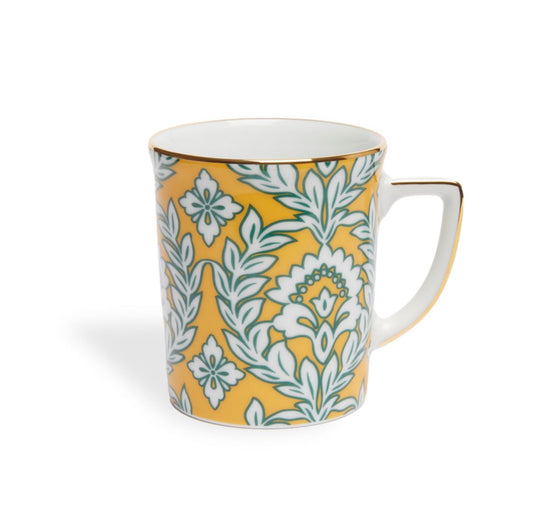 Yellow Garland in Porcelain Mug